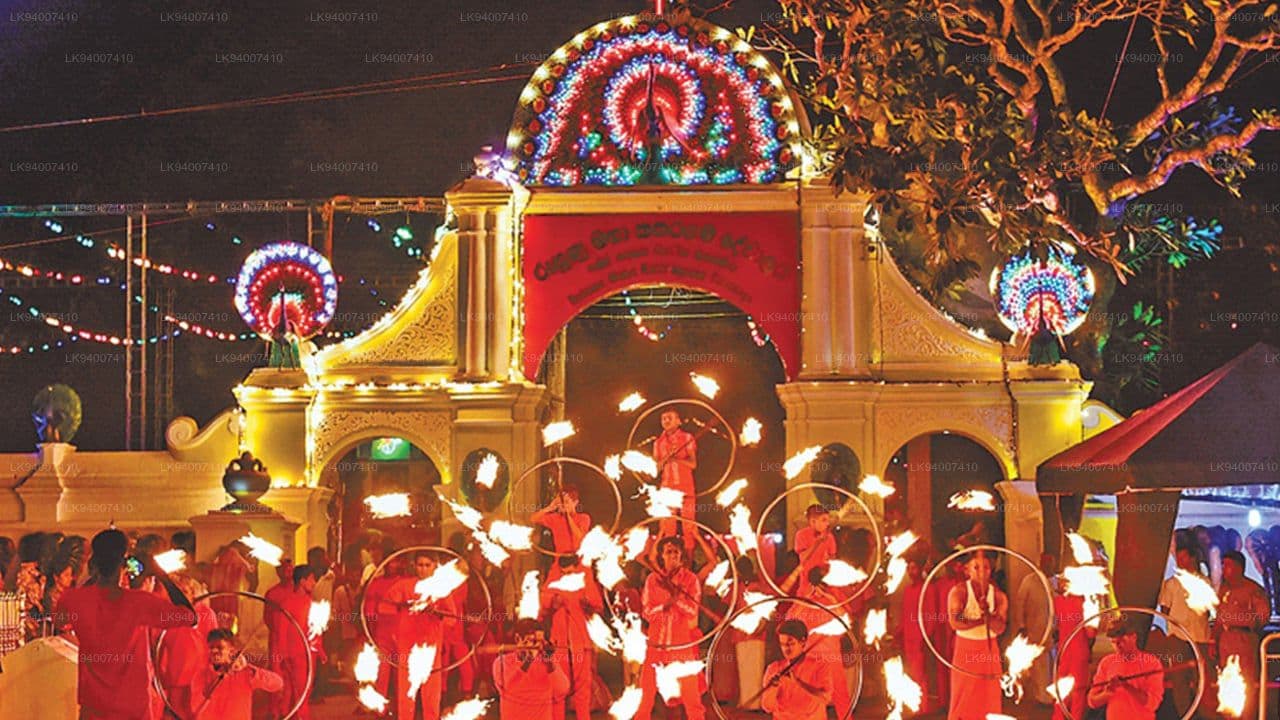 Kataragama Temple 4